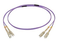 C2G 7m SC/SC OM4 LSZH Fibre Patch - Purple - Kytkentäkaapeli - SC (monitila) (uros) to SC (monitila) (uros) - 7 m - kuituoptinen - kaksipuolinen (duplex) - 50 / 125 micron - OM4 - violetti 81743